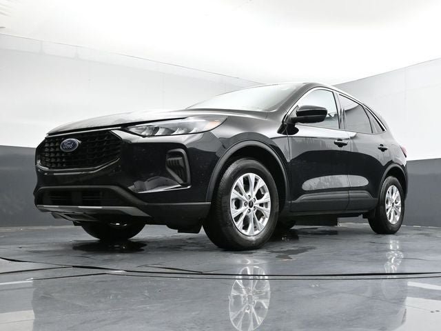 Used 2023 Ford Escape Active w/ Tech Pack #2 AWD/4WD image 29