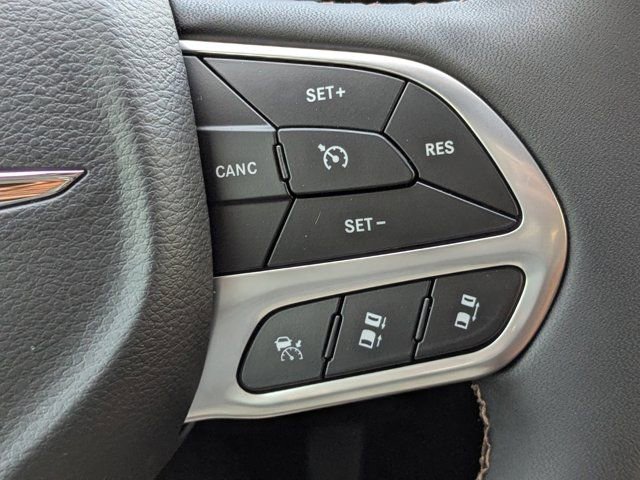New 2026 Chrysler Pacifica Pinnacle FWD image 30