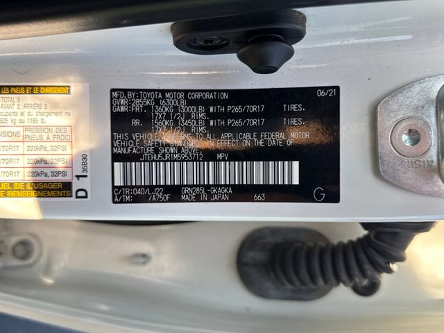Certified 2021 Toyota 4Runner Venture w/ Moonroof Package AWD/4WD image 23
