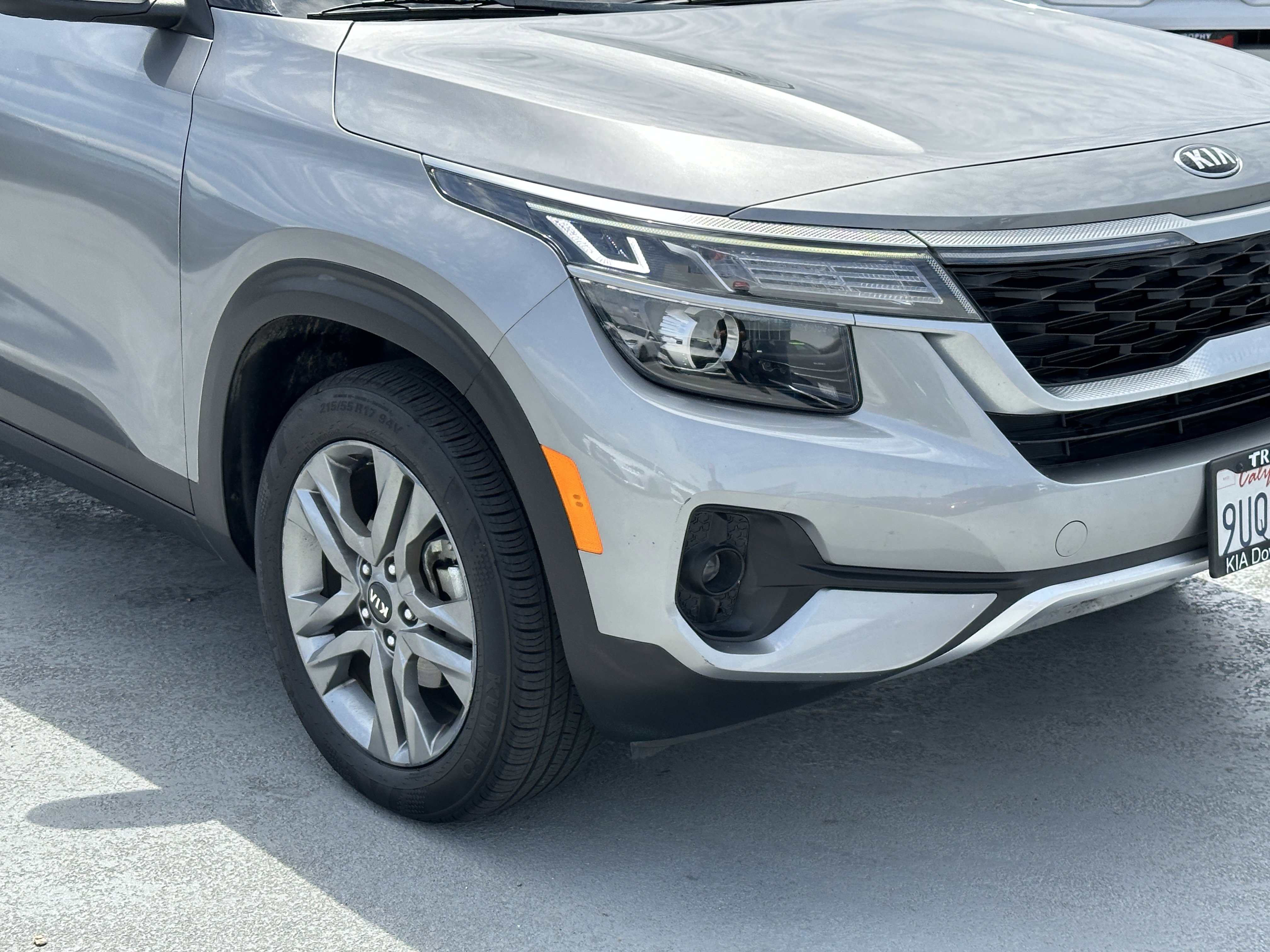 Certified 2021 Kia Seltos S image 14