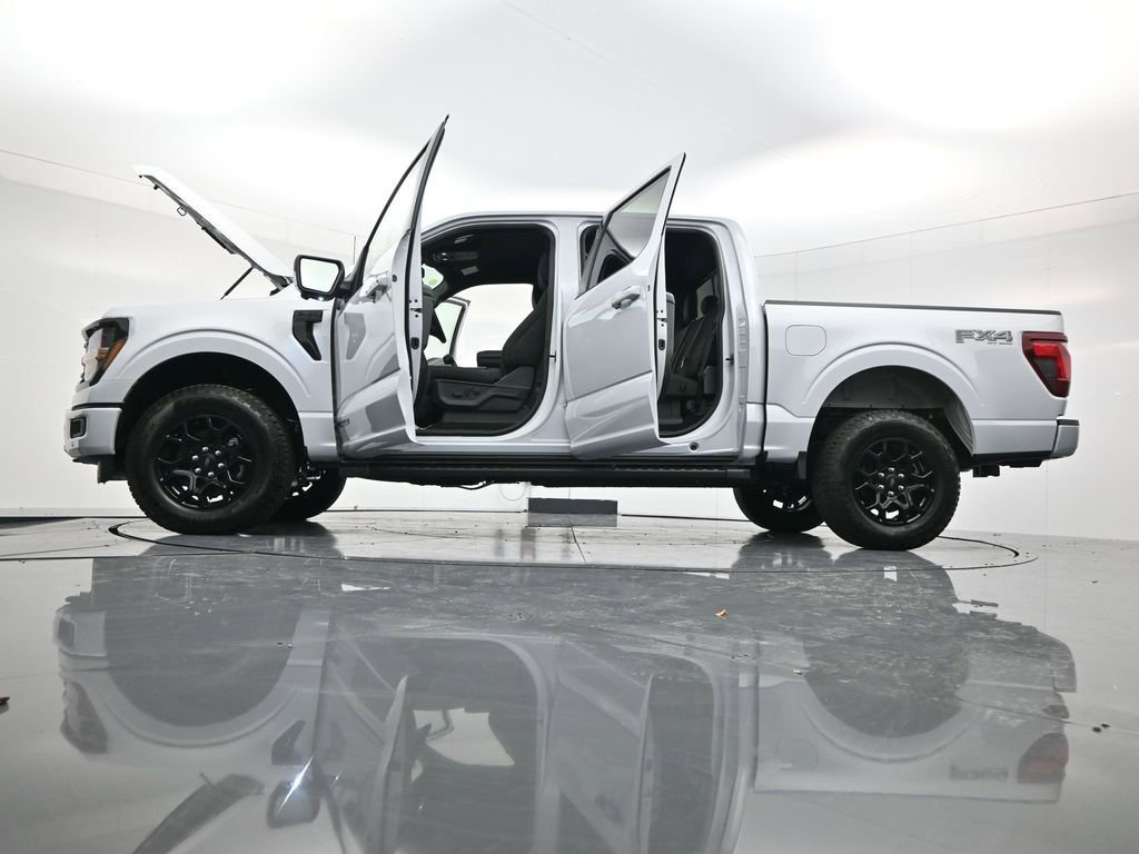 New 2025 Ford F150 XLT w/ Equipment Group 302A MID image 56