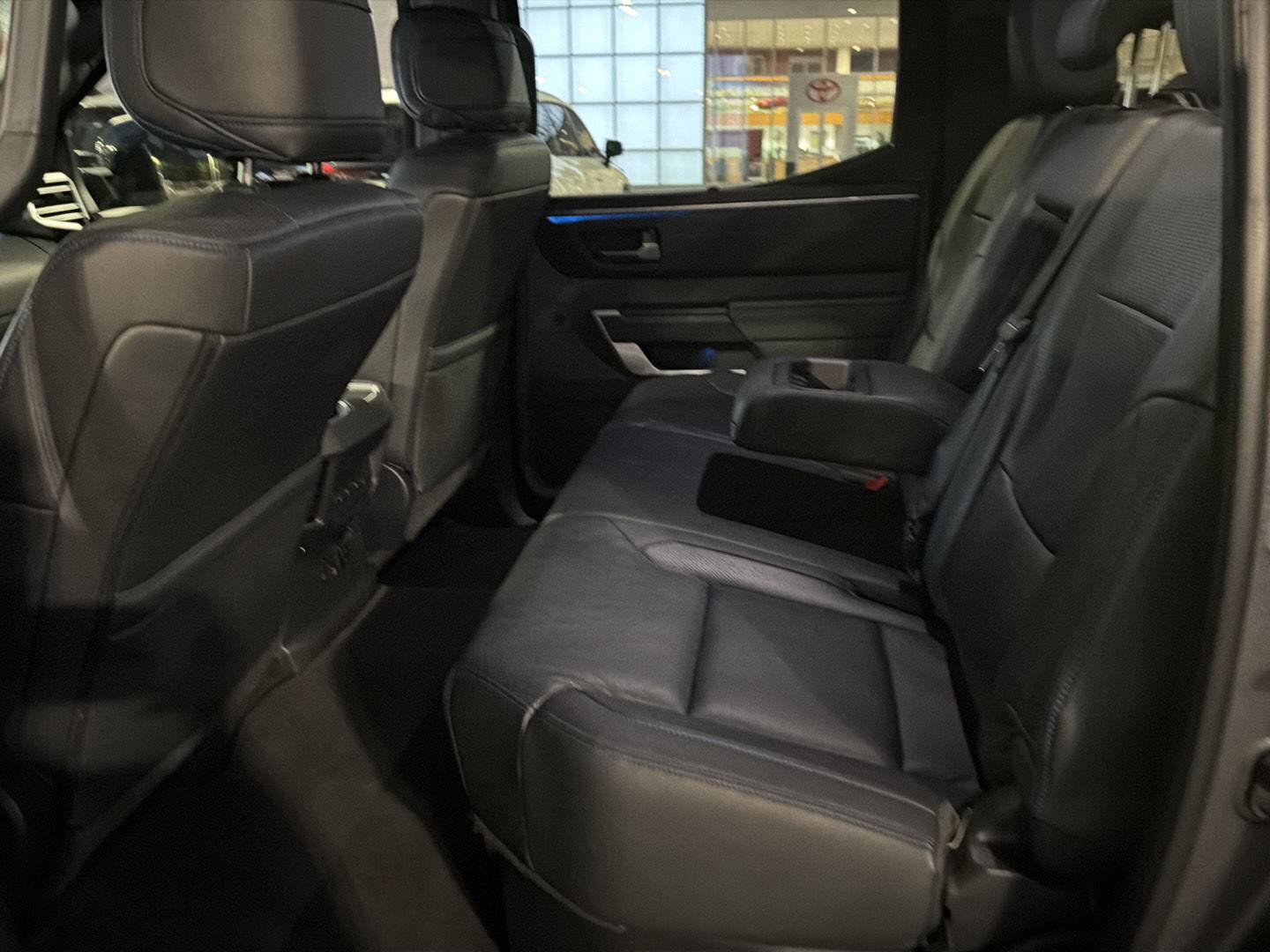 Used 2023 Toyota Tundra Platinum AWD/4WD image 11
