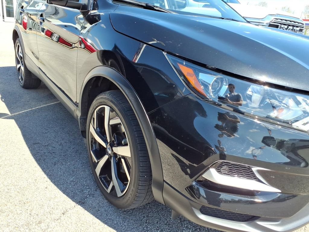 Used 2022 Nissan Rogue Sport SL AWD/4WD image 20