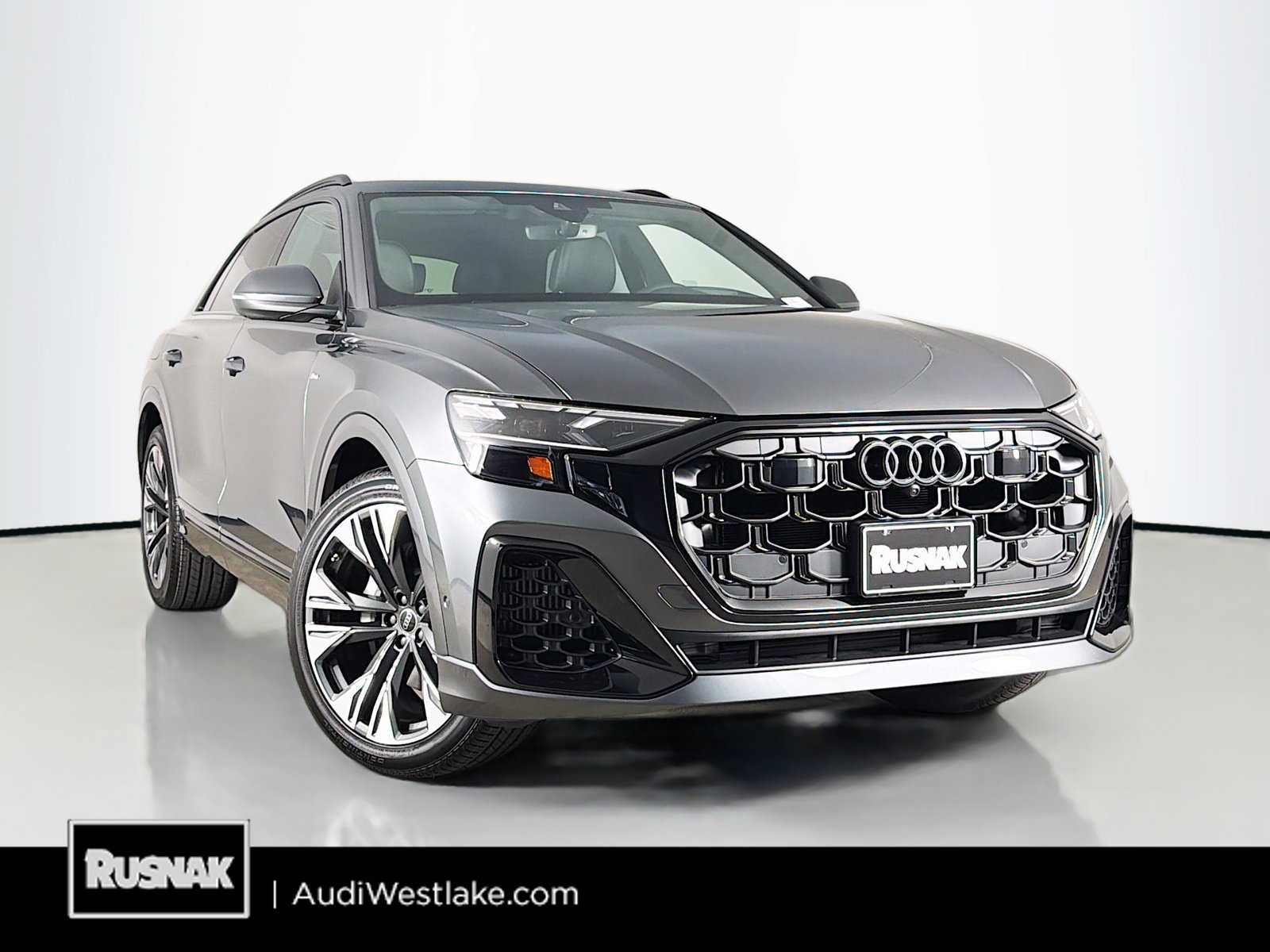 New 2026 Audi Q8 Prestige AWD/4WD image 1