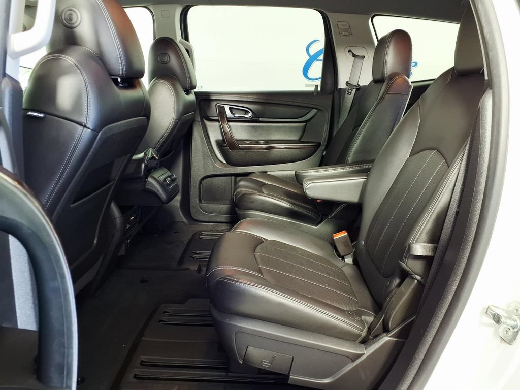 Used 2016 Chevrolet Traverse LTZ FWD image 8