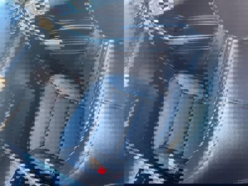 Used 2021 Ford Explorer Limited w/ Equipment Group 301A image 16