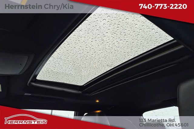 Used 2021 Dodge Challenger R/T Scat Pack image 23