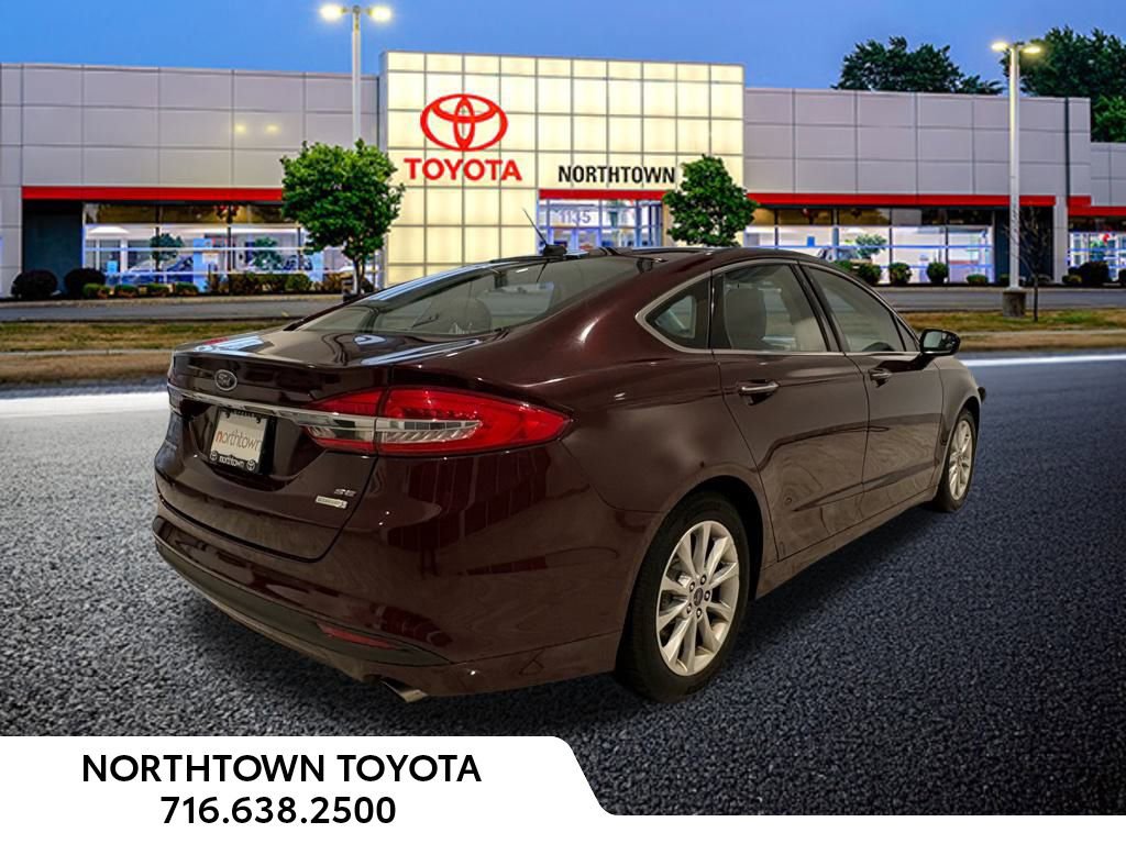 Used 2017 Ford Fusion SE FWD image 39