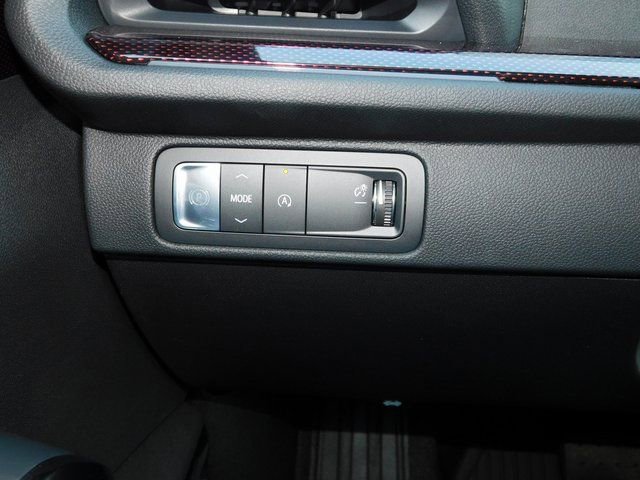 New 2026 Chevrolet Traverse RS w/ LPO, Floor Liner Package image 38