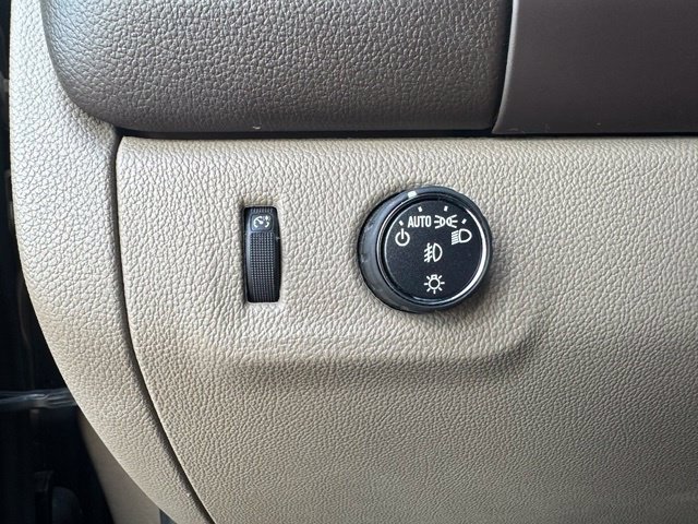 Used 2016 GMC Canyon SLE w/ SLE Convenience Package RWD image 24
