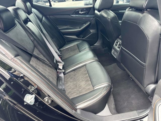 Used 2023 Nissan Maxima SR w/ Sport Mat Group image 14