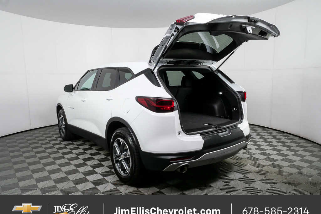 Certified 2025 Chevrolet Blazer LT image 29