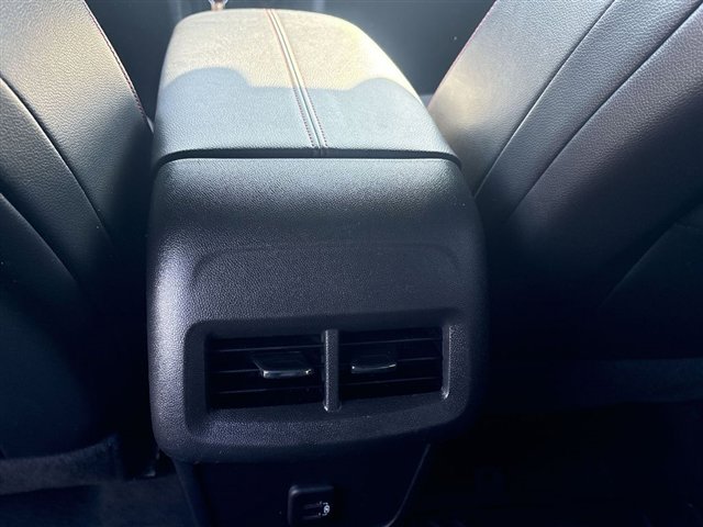 Certified 2023 Chevrolet Equinox RS image 21