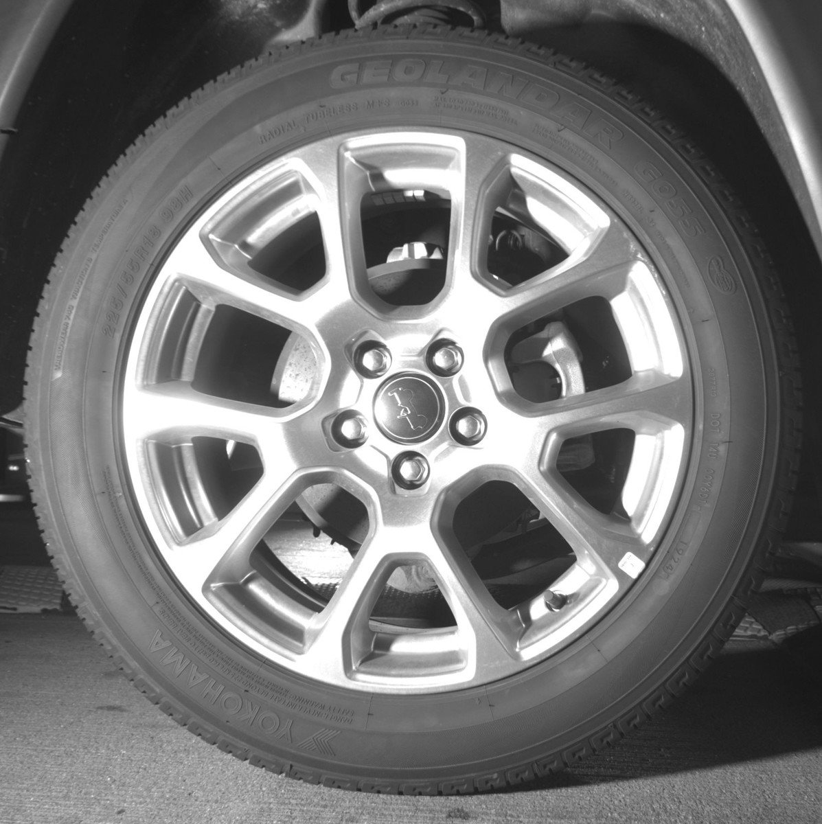 Used 2025 Jeep Compass Limited image 15