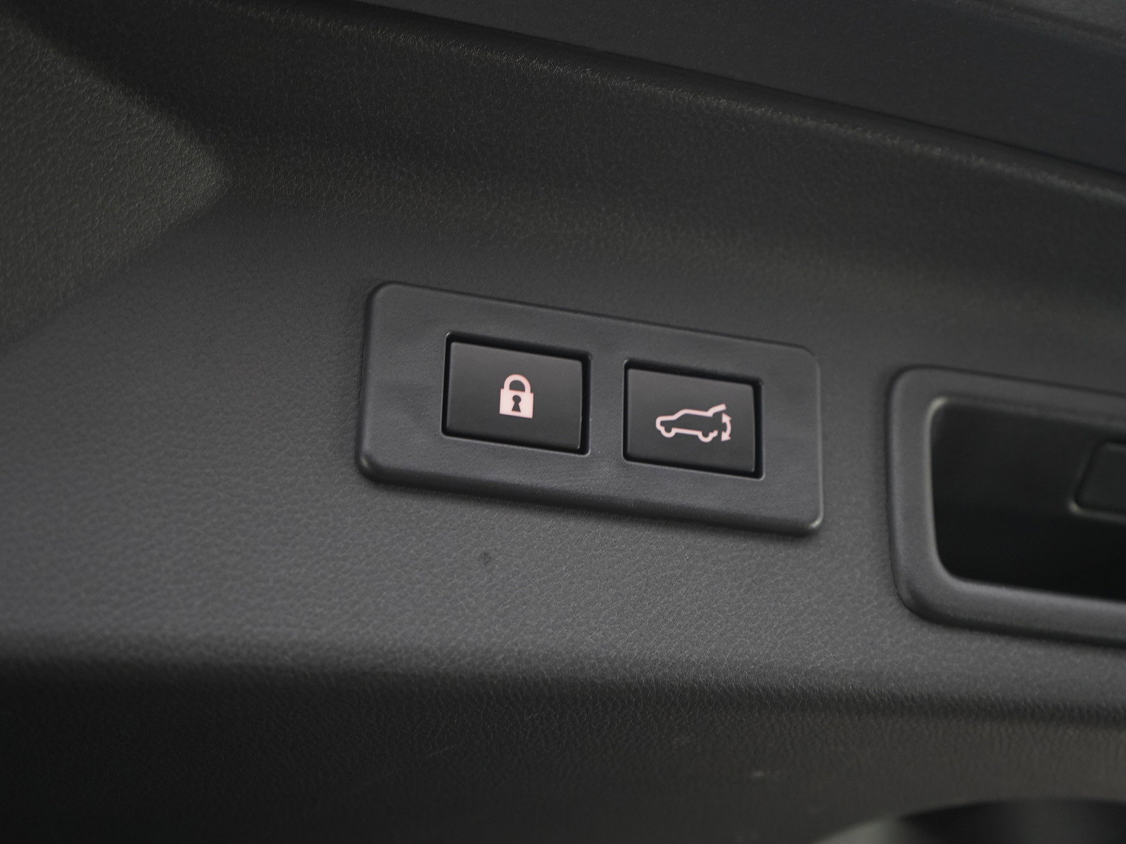 Used 2025 Subaru Forester Premium AWD/4WD image 11