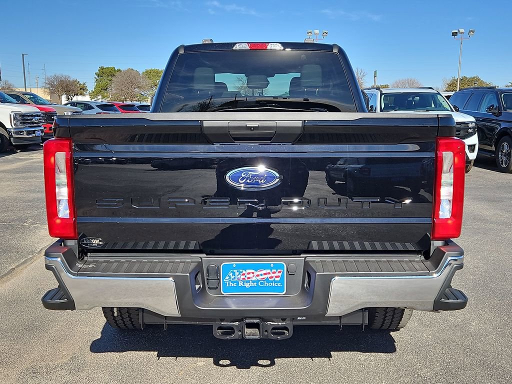 New 2026 Ford F250 XLT w/ FX4 Off-Road Package image 10