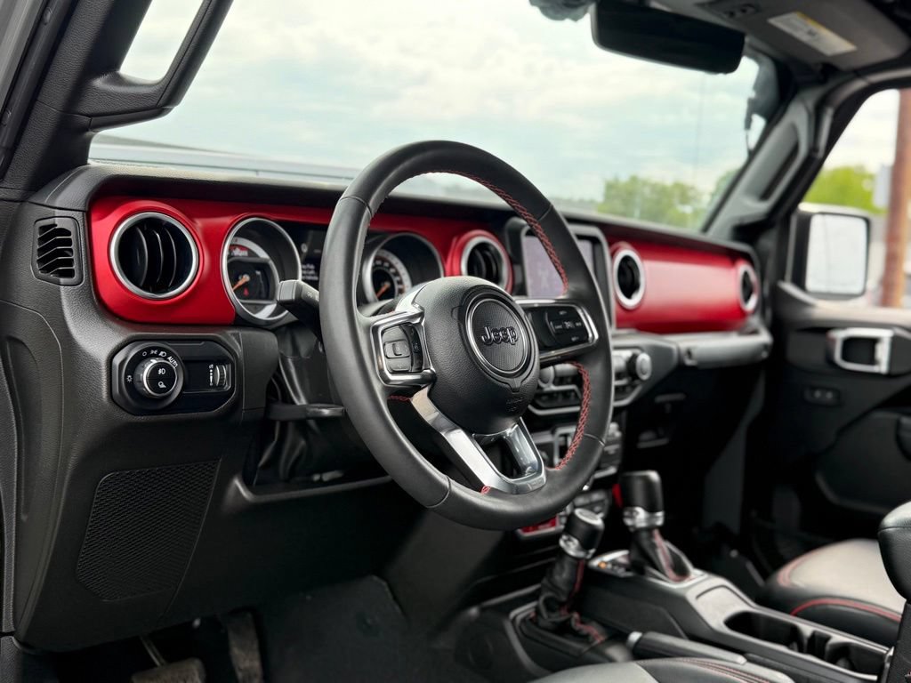 Used 2023 Jeep Gladiator Rubicon w/ Cold Weather Group AWD/4WD image 10