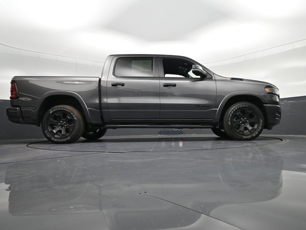 Used 2025 RAM 1500 Big Horn RWD image 28