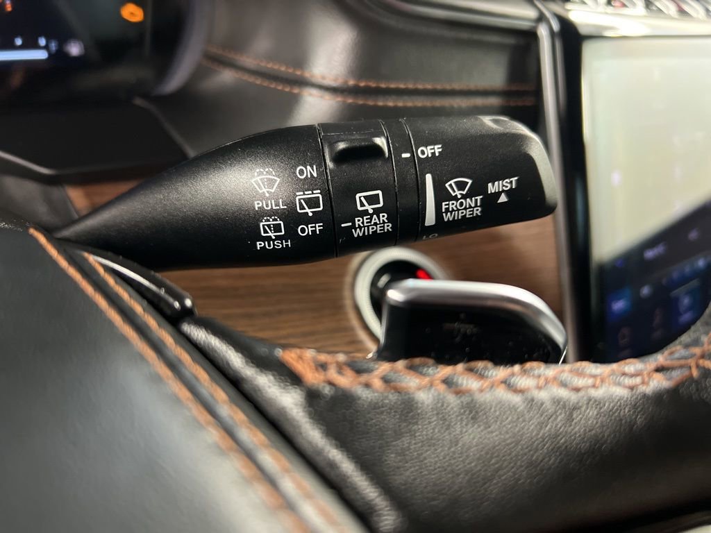 Used 2023 Jeep Grand Cherokee L Summit w/ High Altitude Package image 20