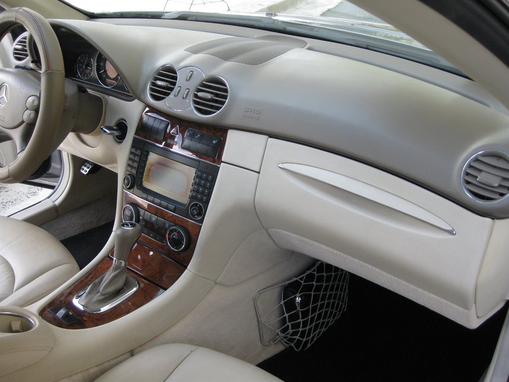 Used 2008 Mercedes-Benz CLK 350 Cabriolet image 27