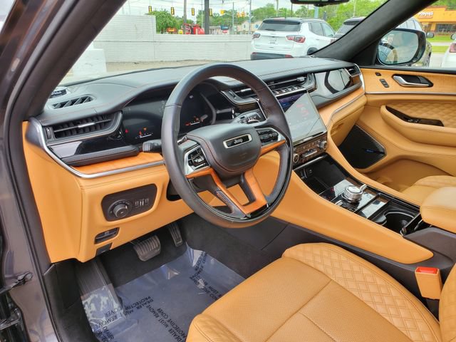 Certified 2022 Jeep Grand Cherokee Summit AWD/4WD image 12