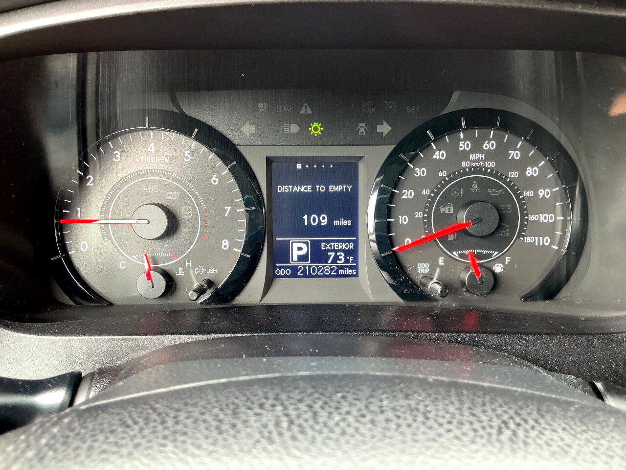 Used 2017 Toyota Sienna LE image 23