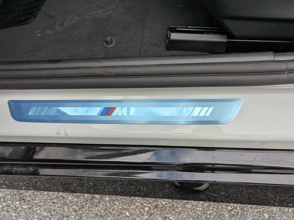 New 2027 BMW 530i xDrive w/ M Sport Package AWD/4WD image 10