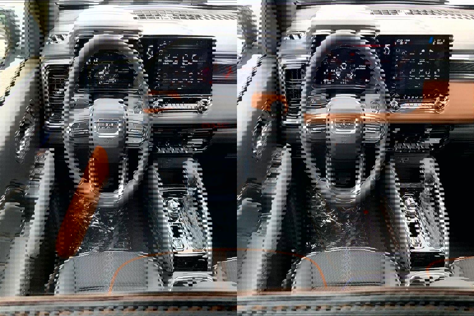 New 2026 GMC Canyon AT4 w/ Nightfall Essentials Package image 14