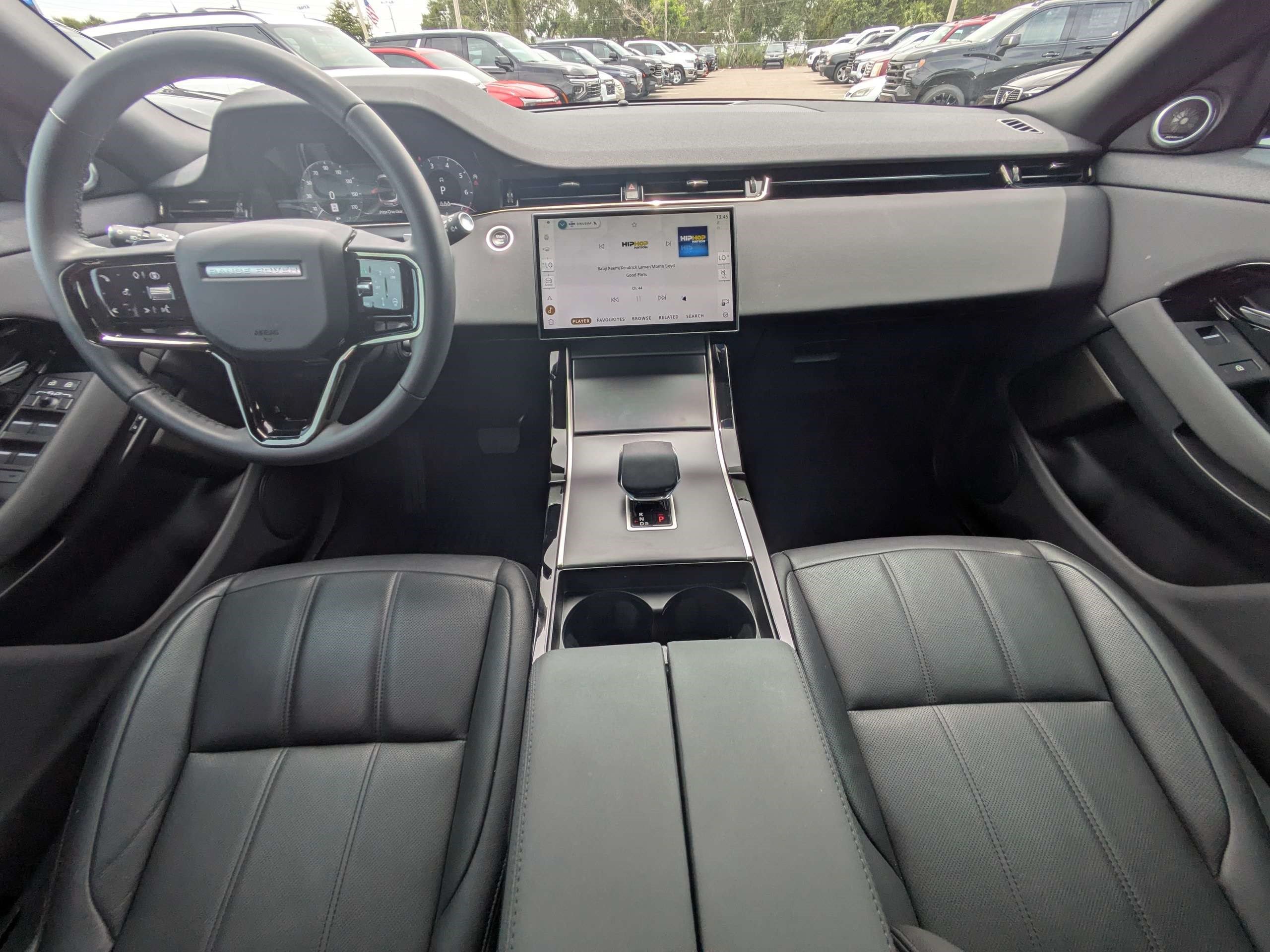 Used 2026 Land Rover Range Rover Evoque S AWD/4WD image 14