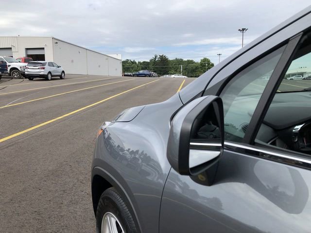 Certified 2019 Chevrolet Trax LT w/ LT Convenience Package image 11