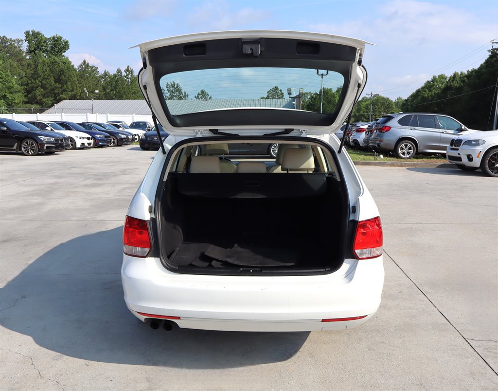 Used 2012 Volkswagen Jetta TDI FWD image 30