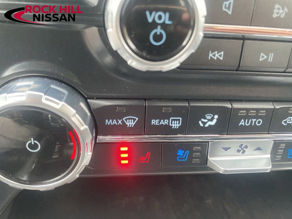 Used 2022 Ford F150 Lariat image 27