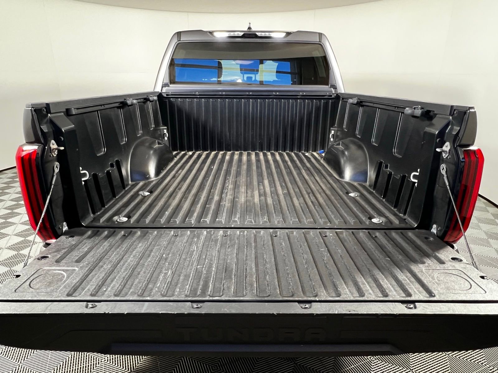 Used 2022 Toyota Tundra SR5 RWD image 20