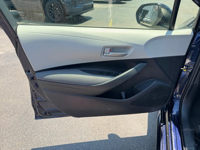 Used 2020 Toyota Corolla LE w/ LE Premium Package FWD image 22