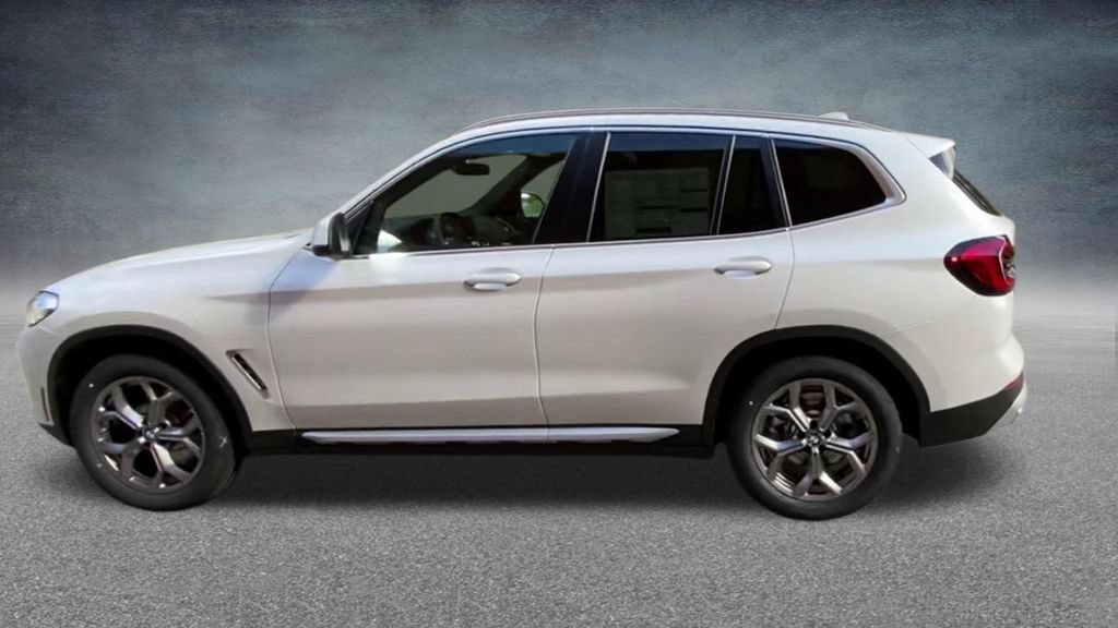 Used 2022 BMW X3 xDrive30i w/ Convenience Package AWD/4WD image 18