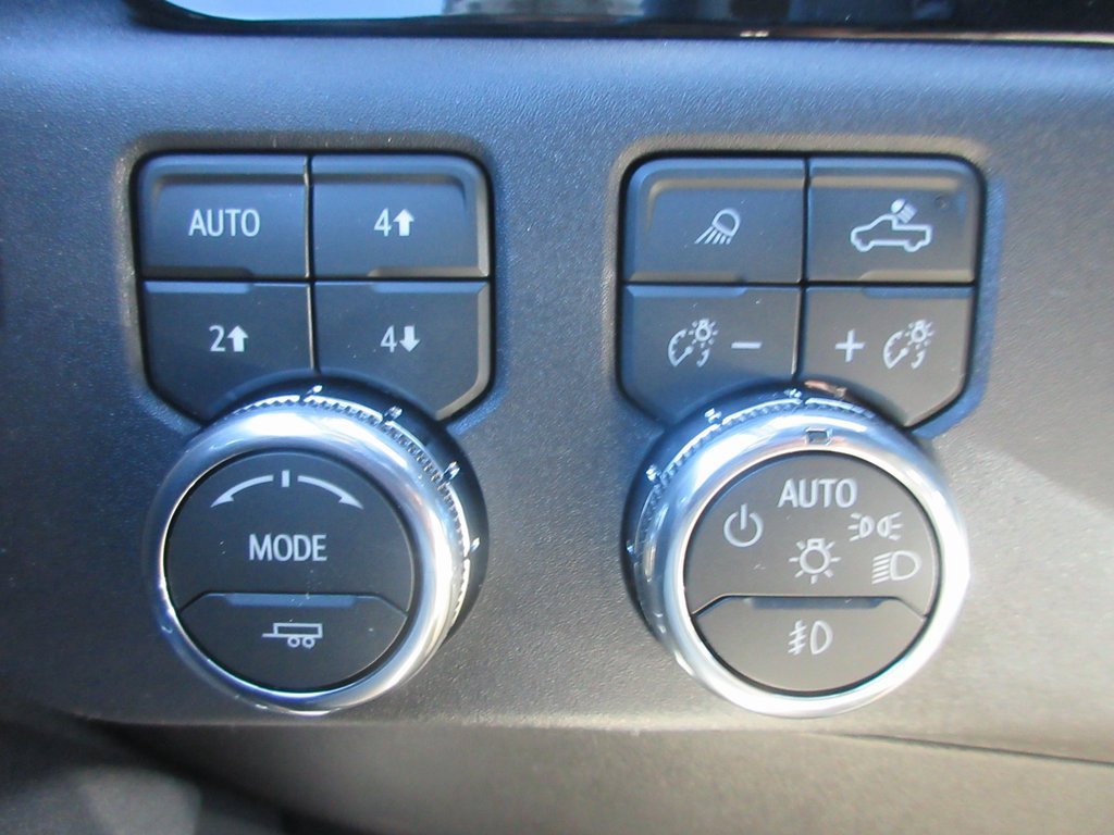 New 2026 GMC Sierra 1500 SLT w/ SLT Premium Plus Package image 17