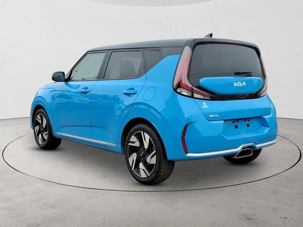 Used 2023 Kia Soul GT-Line image 7