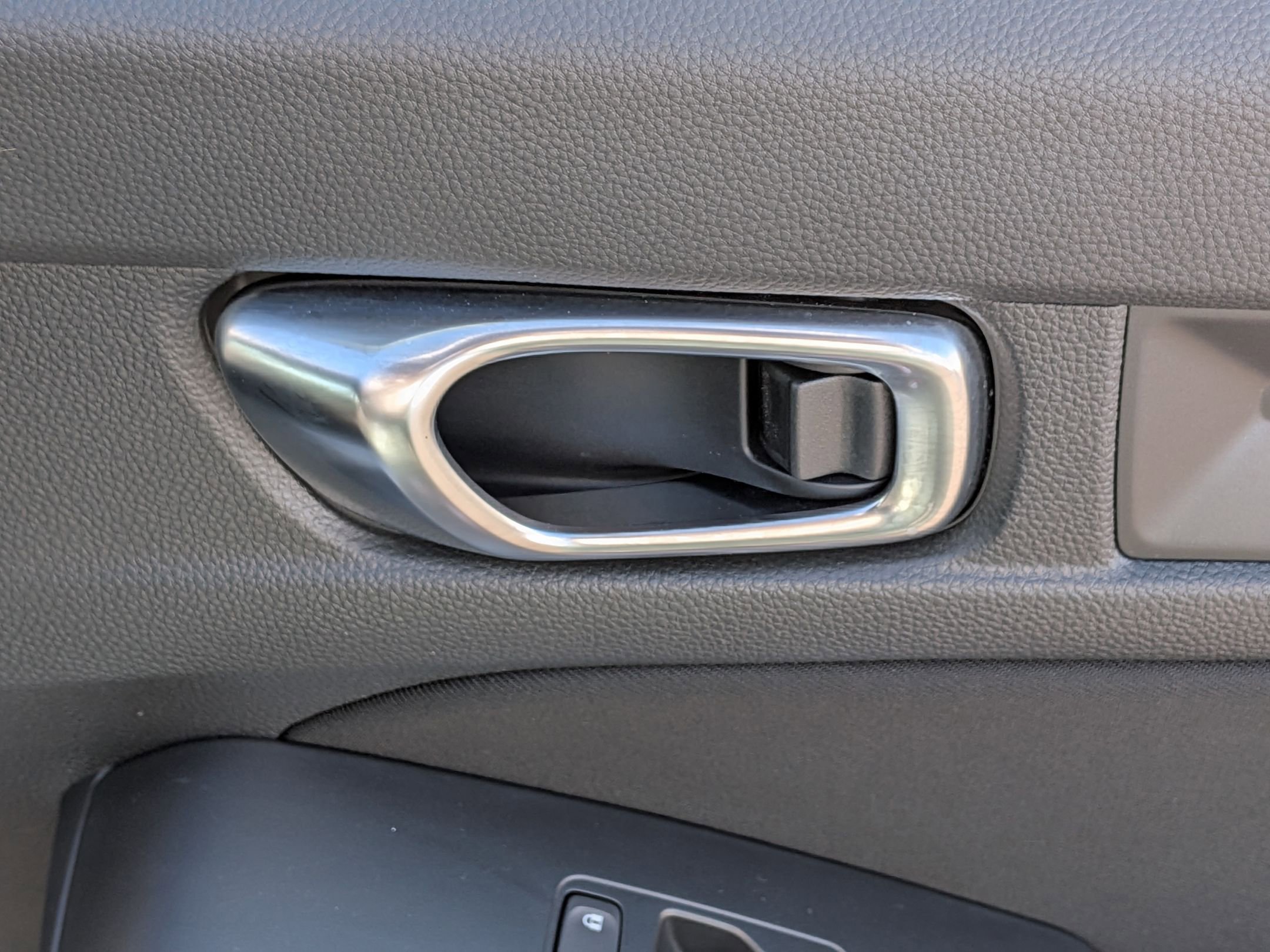 Used 2025 Honda Civic Sport image 33