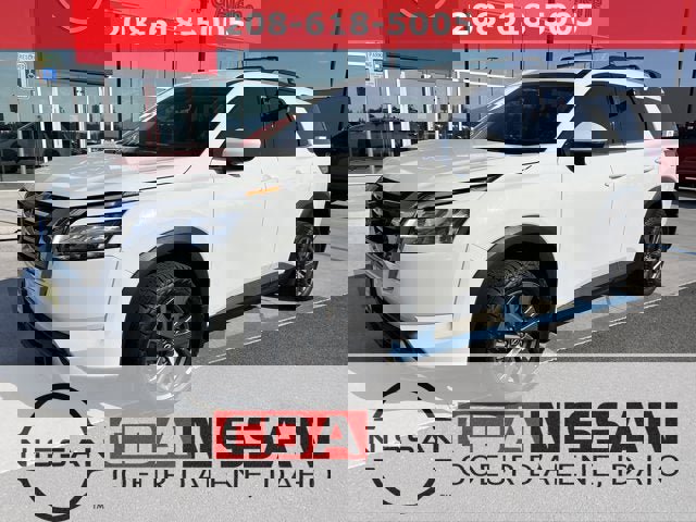 Certified 2022 Nissan Pathfinder SV