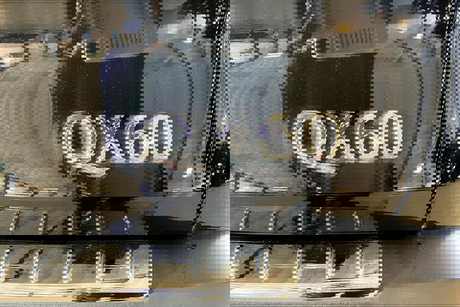 Used 2023 INFINITI QX60 Luxe w/ Cargo Package image 9