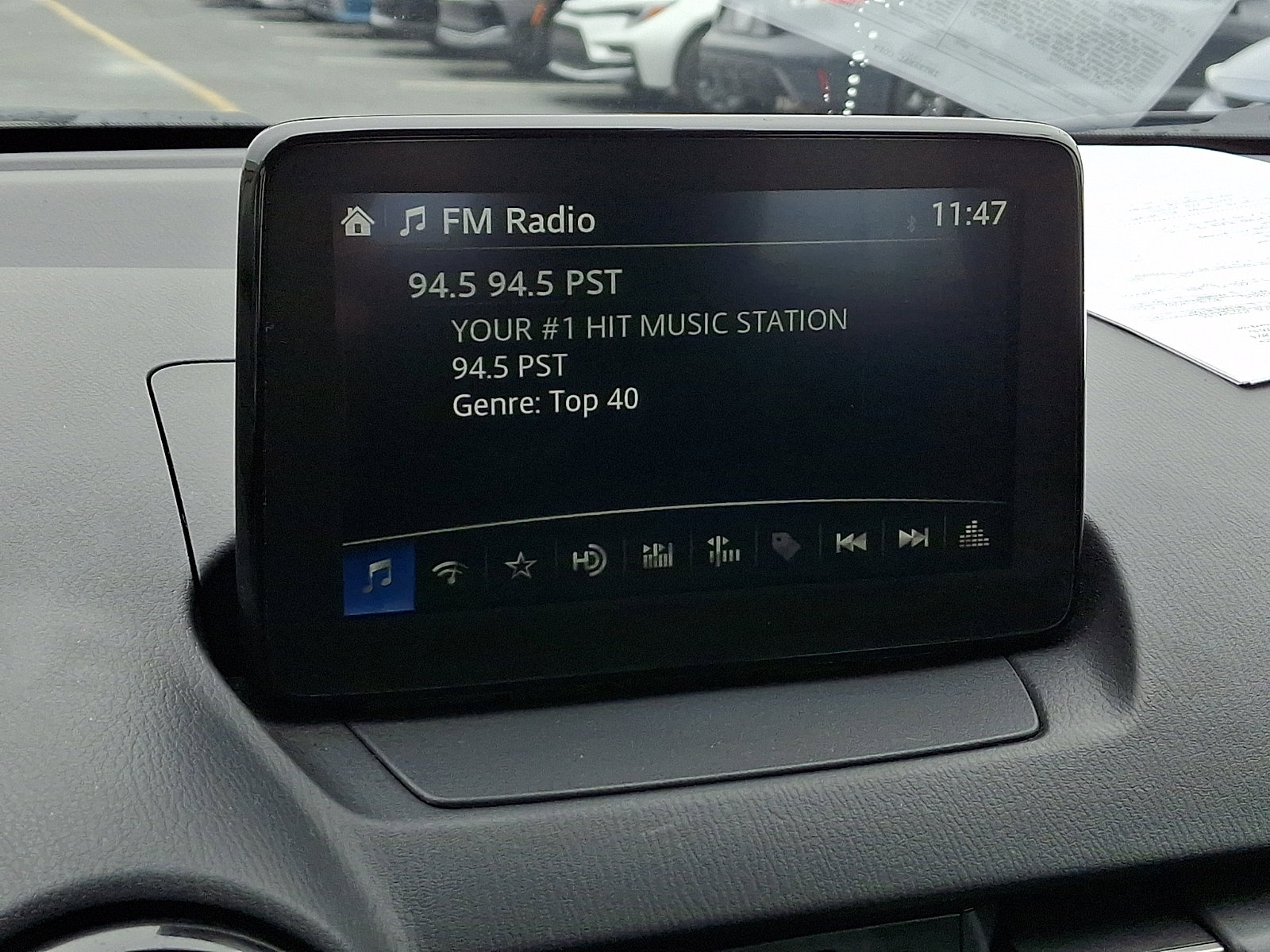 Used 2019 Toyota Yaris LE image 16