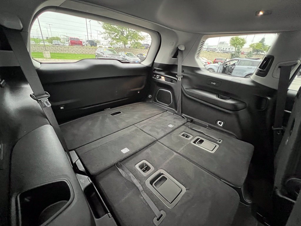 Used 2022 Jeep Grand Cherokee L Limited AWD/4WD image 28