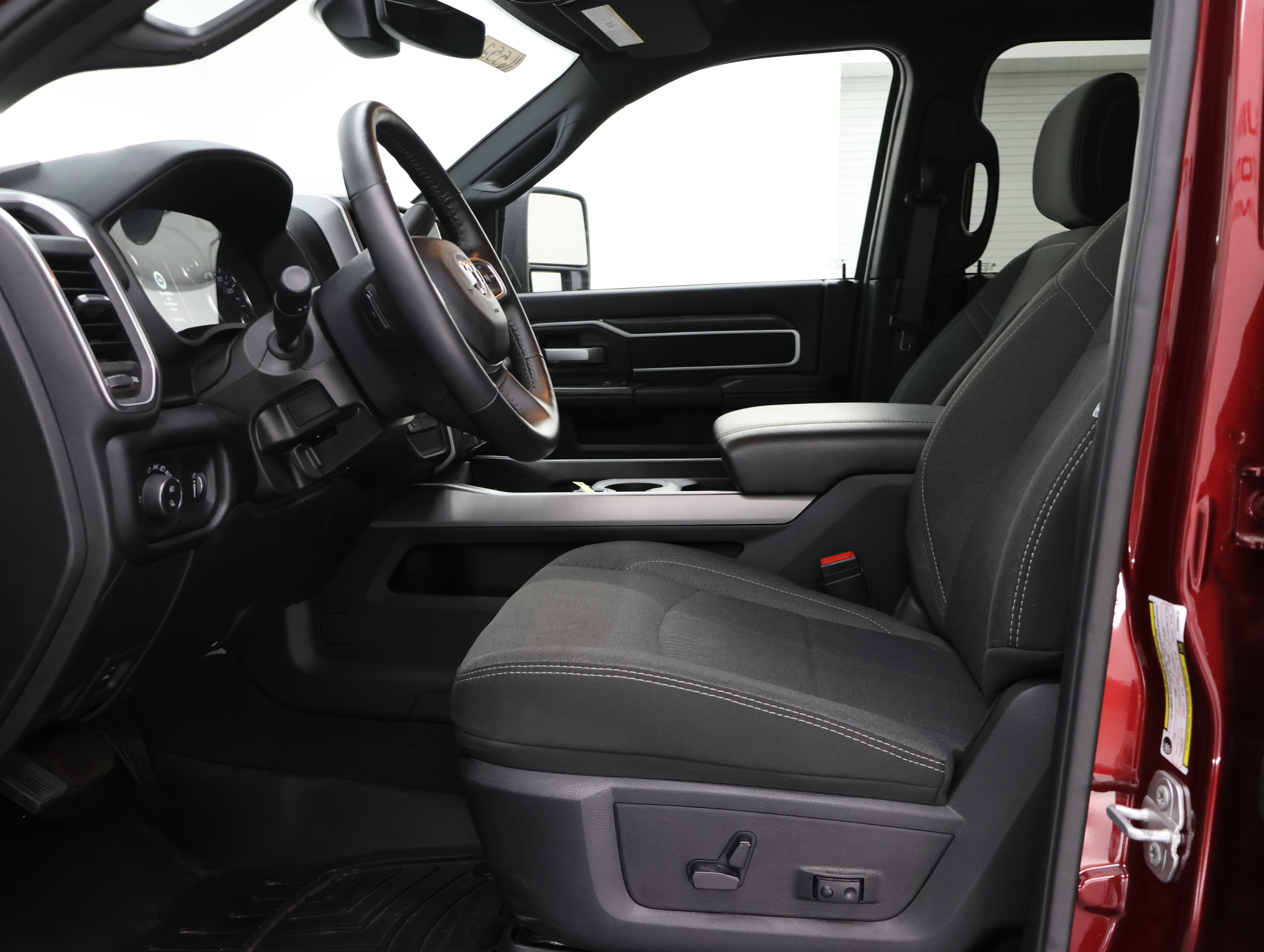 Used 2024 RAM 3500 Big Horn w/ Night Edition AWD/4WD image 8
