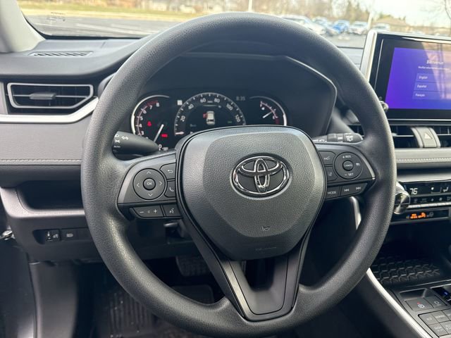 New 2025 Toyota RAV4 XLE image 15