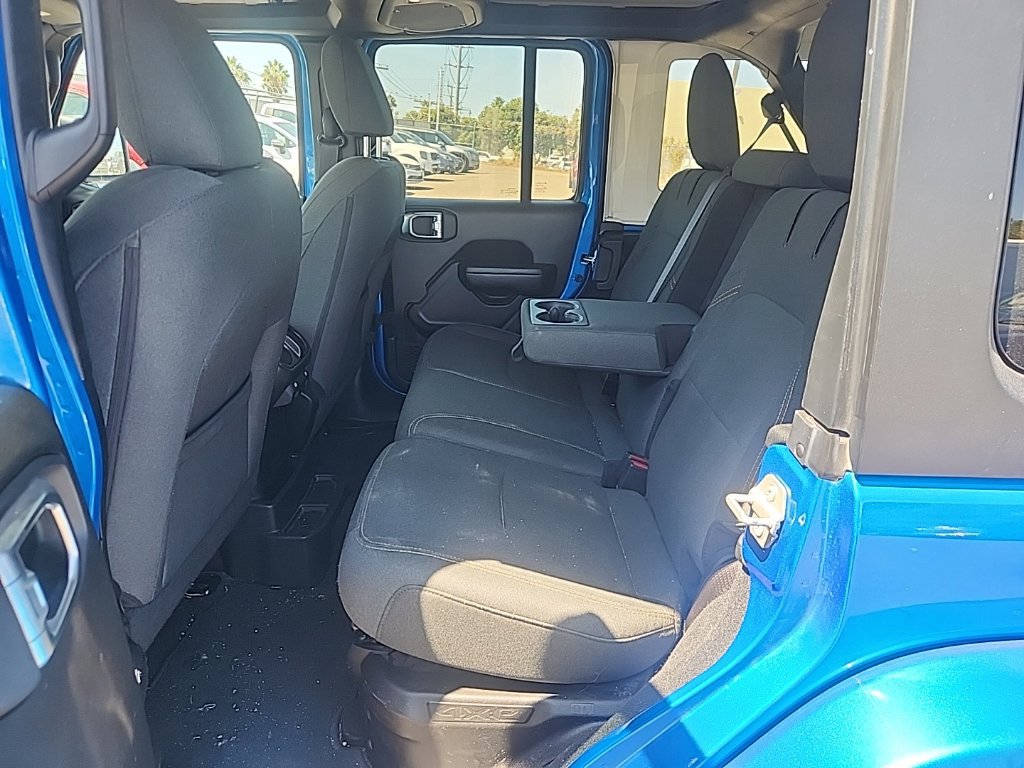 Used 2024 Jeep Wrangler Unlimited AWD/4WD image 20