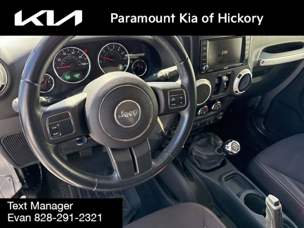 Used 2013 Jeep Wrangler Unlimited Sahara w/ Dual Top Group image 17