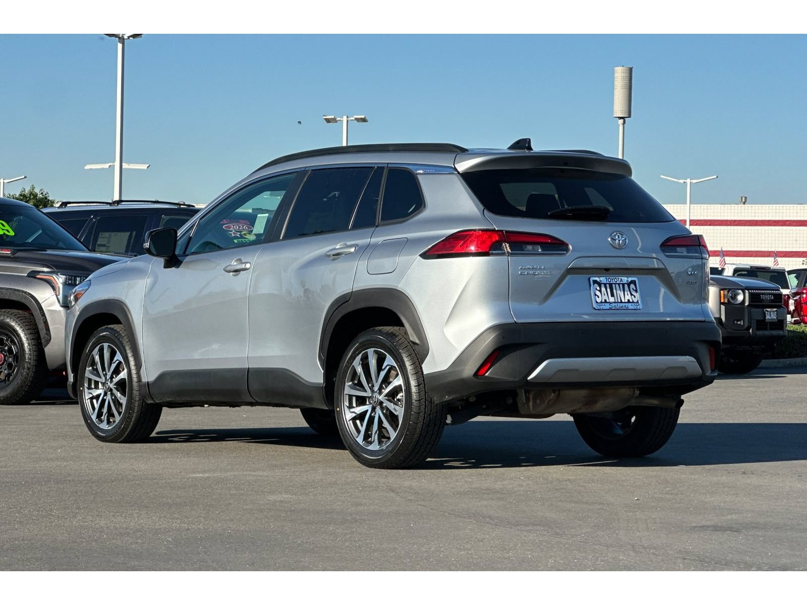 Used 2025 Toyota Corolla Cross XLE AWD/4WD image 6