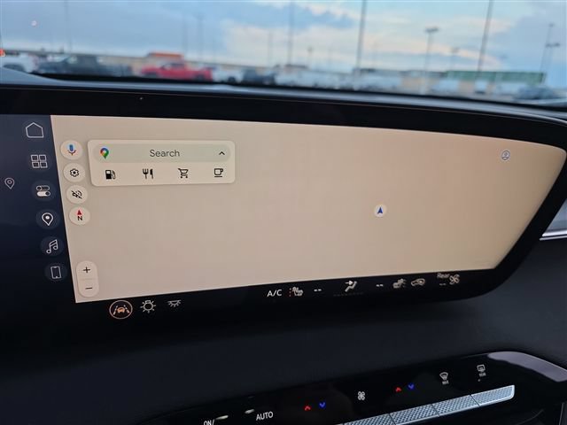Certified 2025 Buick Enclave Sport Touring AWD/4WD image 18