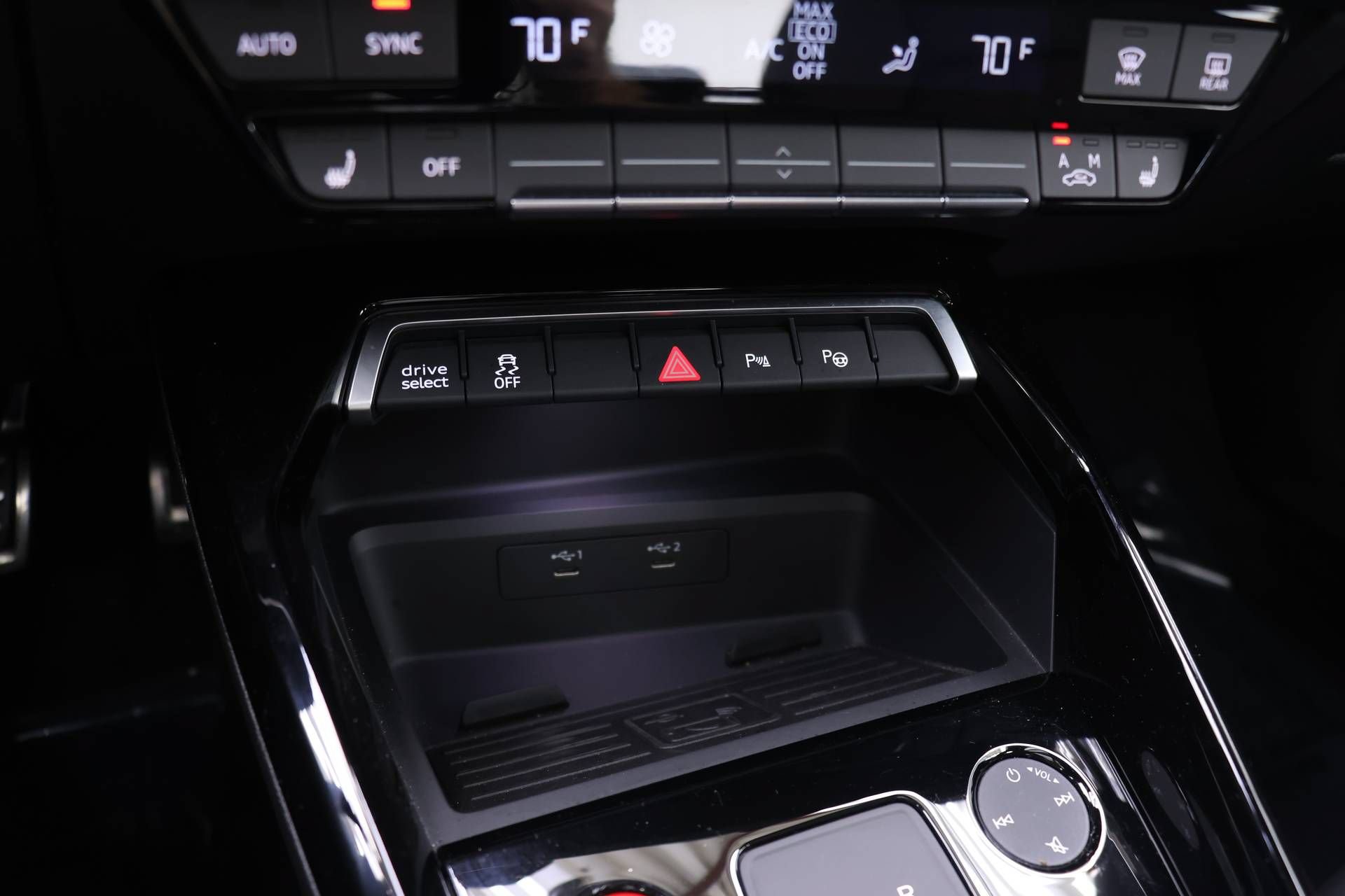 Used 2024 Audi RS 3 AWD/4WD image 9