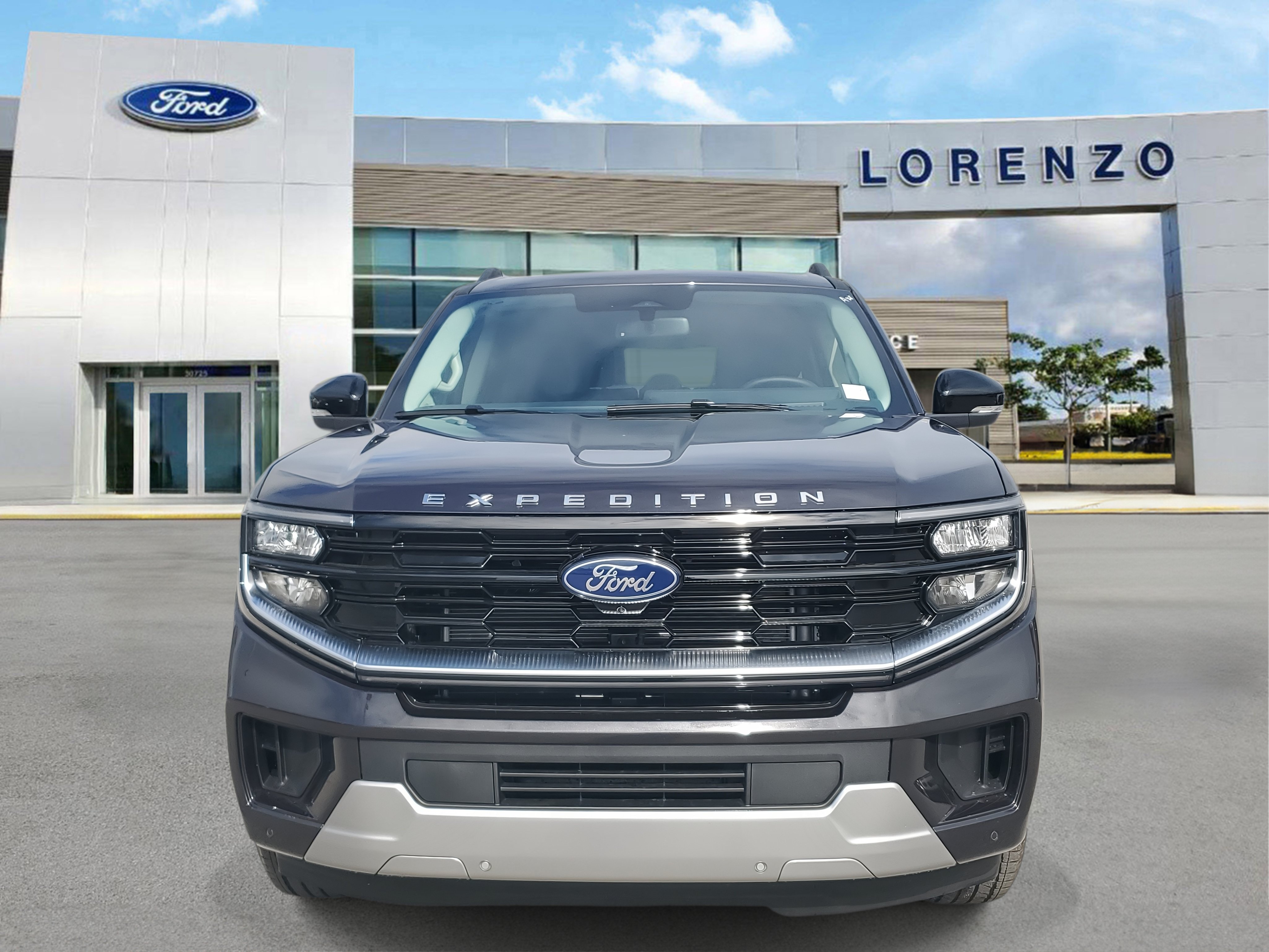 New 2026 Ford Expedition Max Platinum w/ Driver's Package AWD/4WD image 2